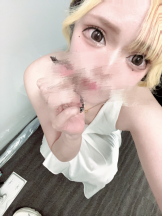 エマニエル秋葉原 - るあの女の子ブログ画像