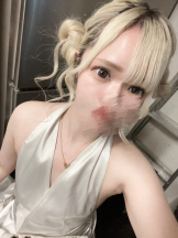 エマニエル秋葉原 - るあの女の子ブログ画像
