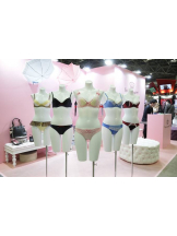 rejas(レジャス) - ゆきなの女の子ブログ画像